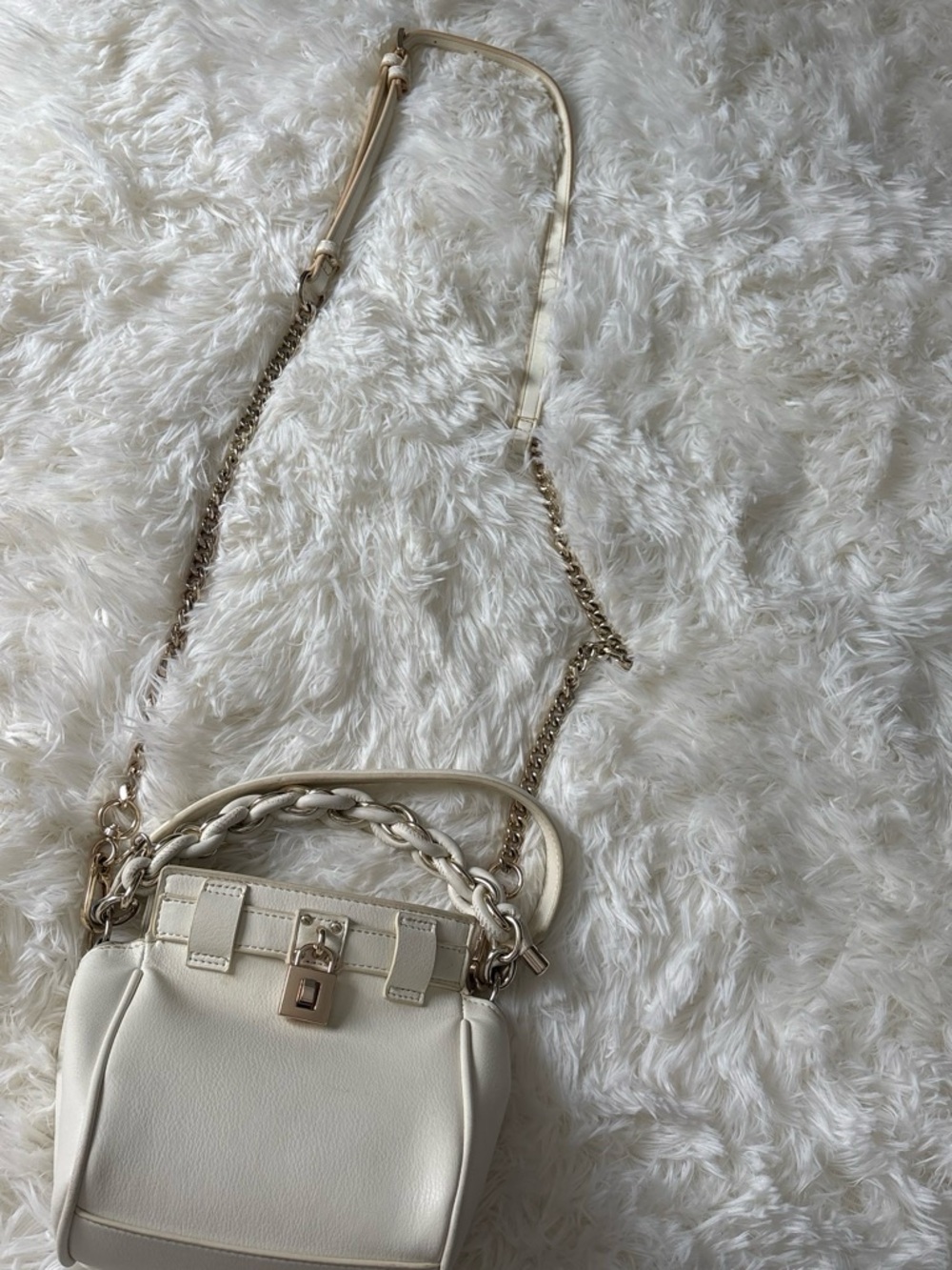 Madden NYC Cream Chain-Handle Crossbody Bag